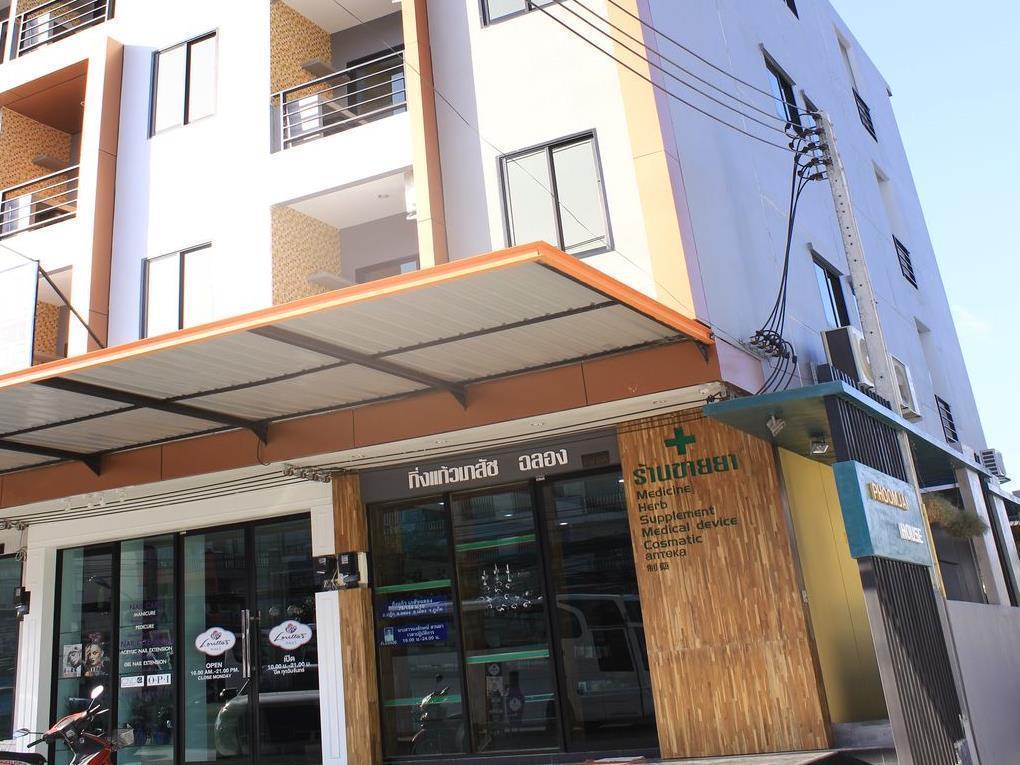 Oyo 303 Phoomjai House Chalong Exterior foto