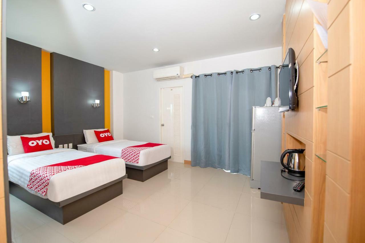 Oyo 303 Phoomjai House Chalong Exterior foto